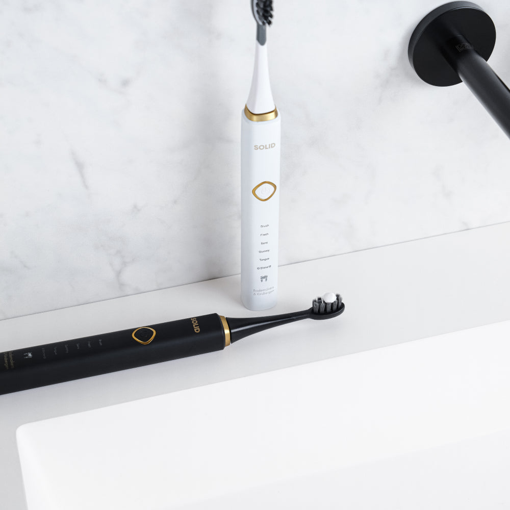 SOLID Toothbrush
